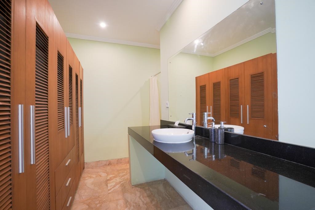 vinyl lantai di bali