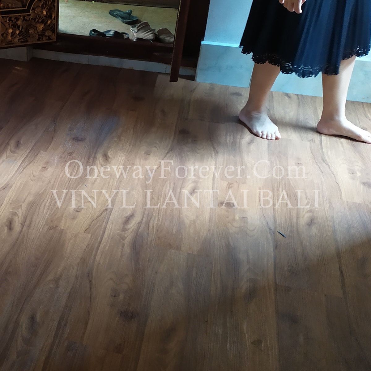 vinyl lantai di bali